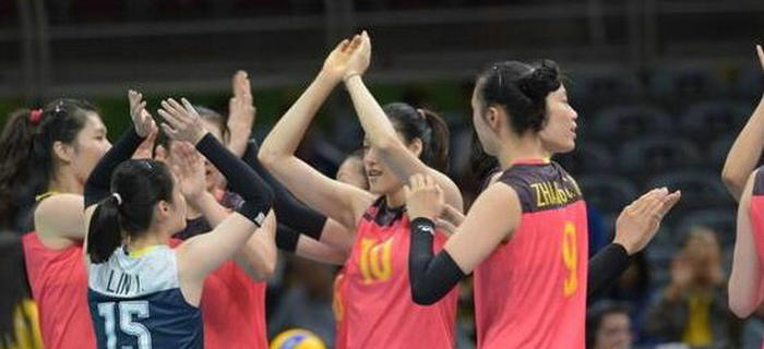 劉潭服裝：揚眉吐氣！中國女排闖進(jìn)四強 打敗衛(wèi)冕冠軍巴西