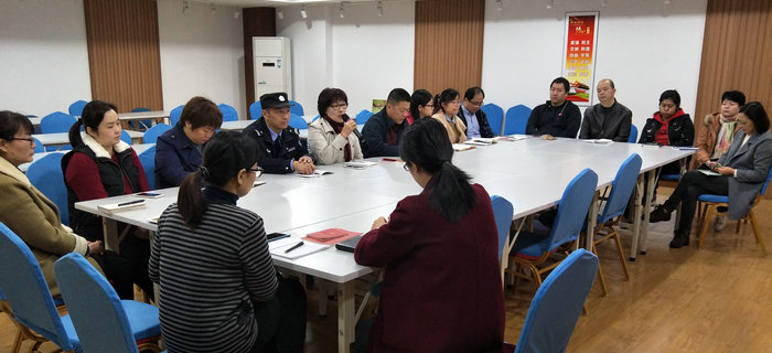 趙芳同志在劉潭服裝專題學(xué)習十九大會議中通過入黨轉(zhuǎn)正申請