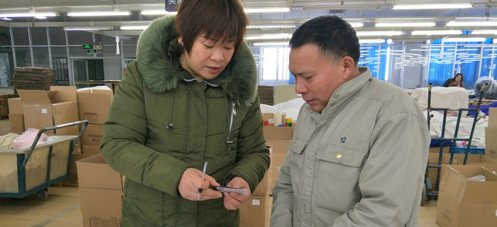 劉潭服裝工會為員工提前代購車票，讓員工順利返鄉(xiāng)