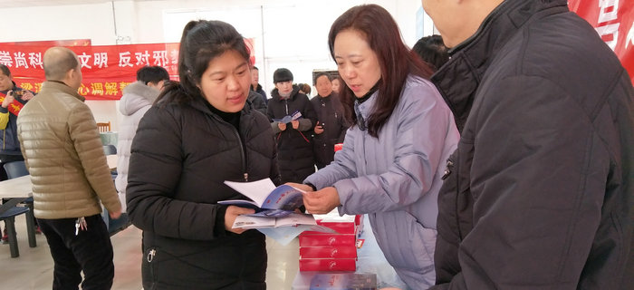 劉潭服裝：&ldquo;法潤梁溪，情系民工&rdquo;活動，營造良好用工環(huán)境