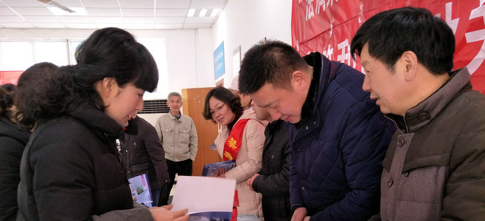 劉潭服裝：&ldquo;法潤梁溪，情系民工&rdquo;活動，營造良好用工環(huán)境