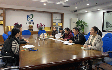 劉潭服裝廠開展薪酬激勵(lì)協(xié)商會(huì)議，推進(jìn)工資集體協(xié)商