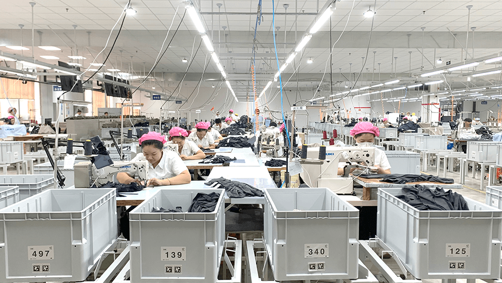 劉潭服裝：黨建聚鏈成勢(shì)，賦能產(chǎn)業(yè)創(chuàng)新發(fā)展