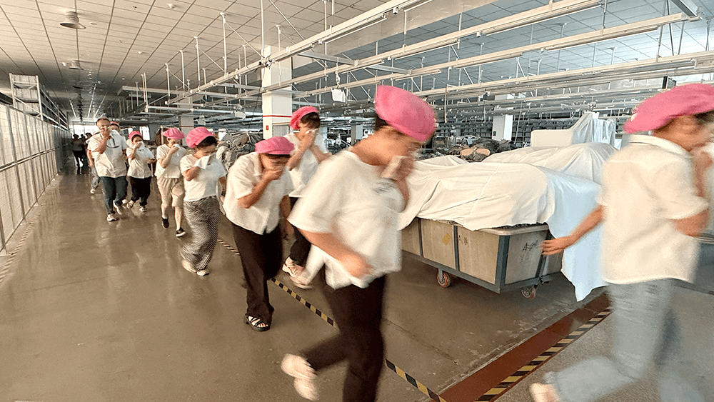 劉潭服裝圓滿完成2025年三季度全園區(qū)應急疏散演練