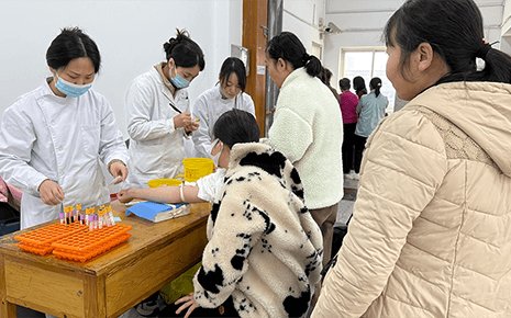 劉潭服裝：關(guān)懷入微，員工健康有“醫(yī)”靠