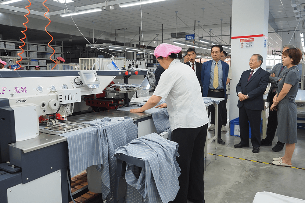 重要合作伙伴蒞臨劉潭服裝參觀考察